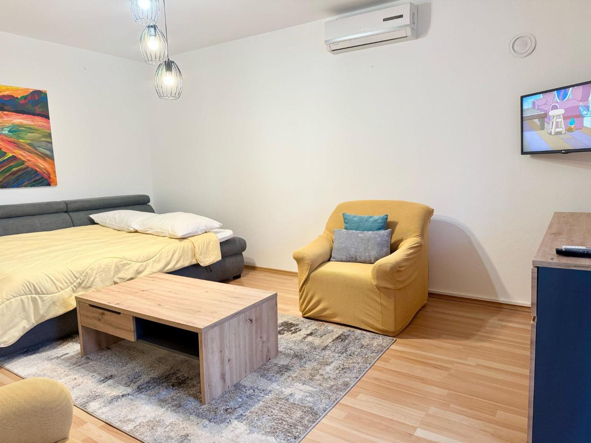 Apartments Nives Porec Exterior photo