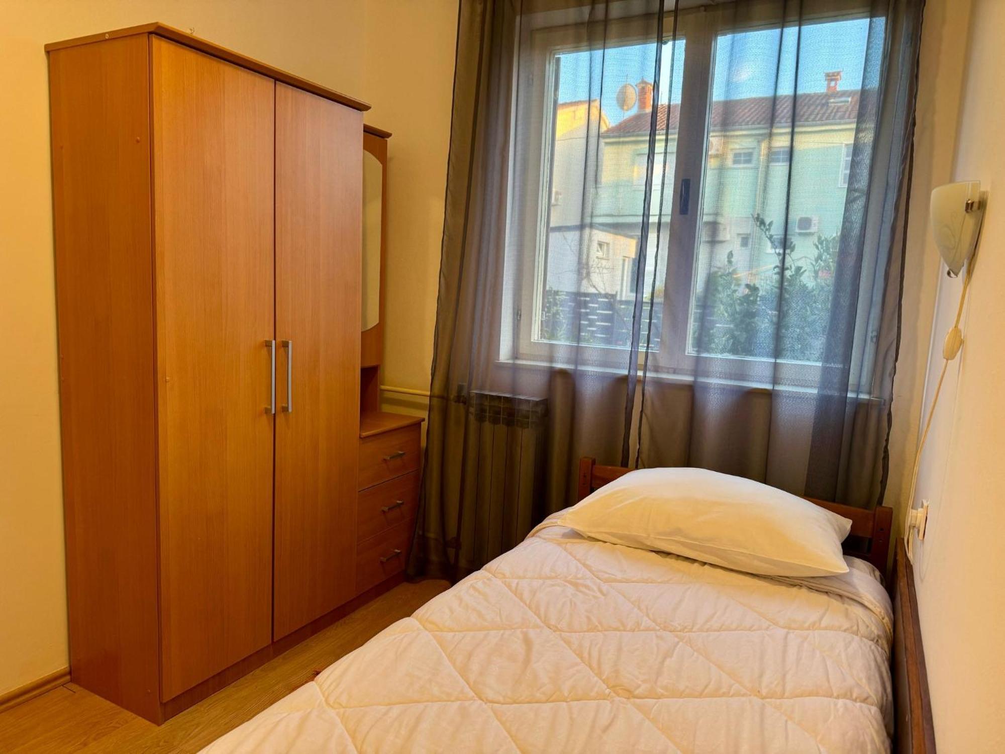 Apartments Nives Porec Exterior photo