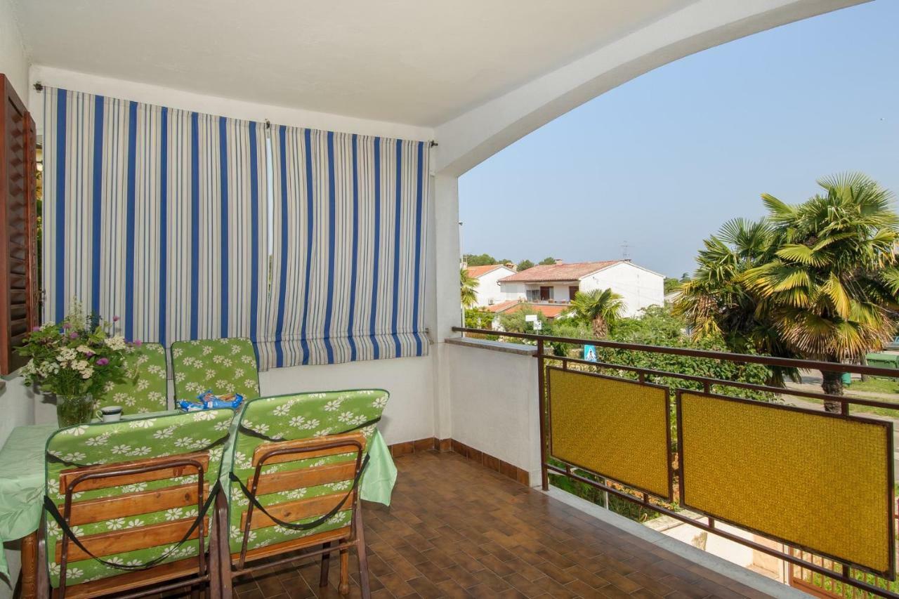 Apartments Nives Porec Exterior photo